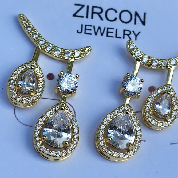 14k gold-plated zirconia drop stud - Picture 4 of 8